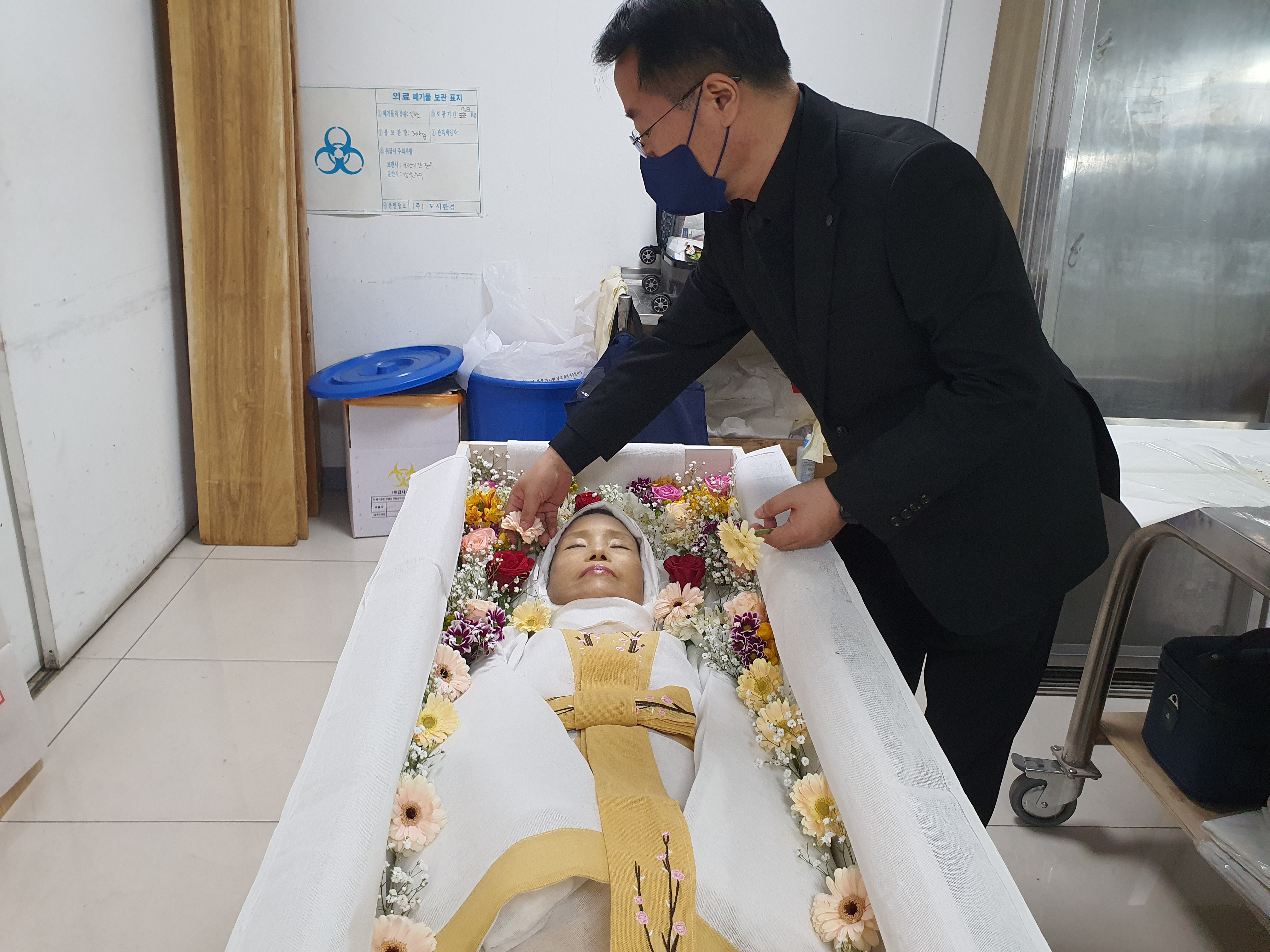 장례 갤러리 34